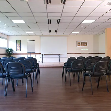 Ibis Styles Hotell 3*