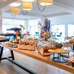 ホテル Ibis Styles 3*