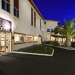 Ibis Styles ホテル ビアリッツ