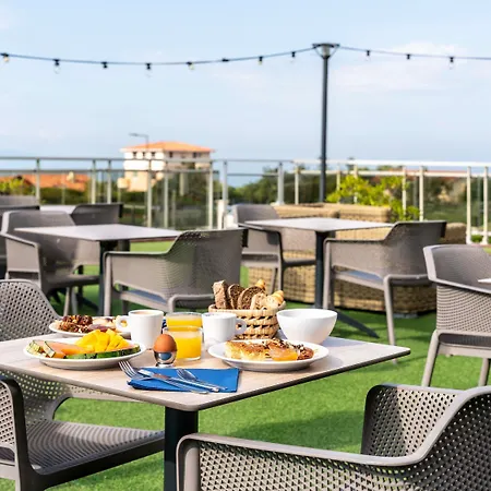 Ξενοδοχείο Ibis Styles 3*